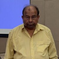 Dr E Velauthapillai